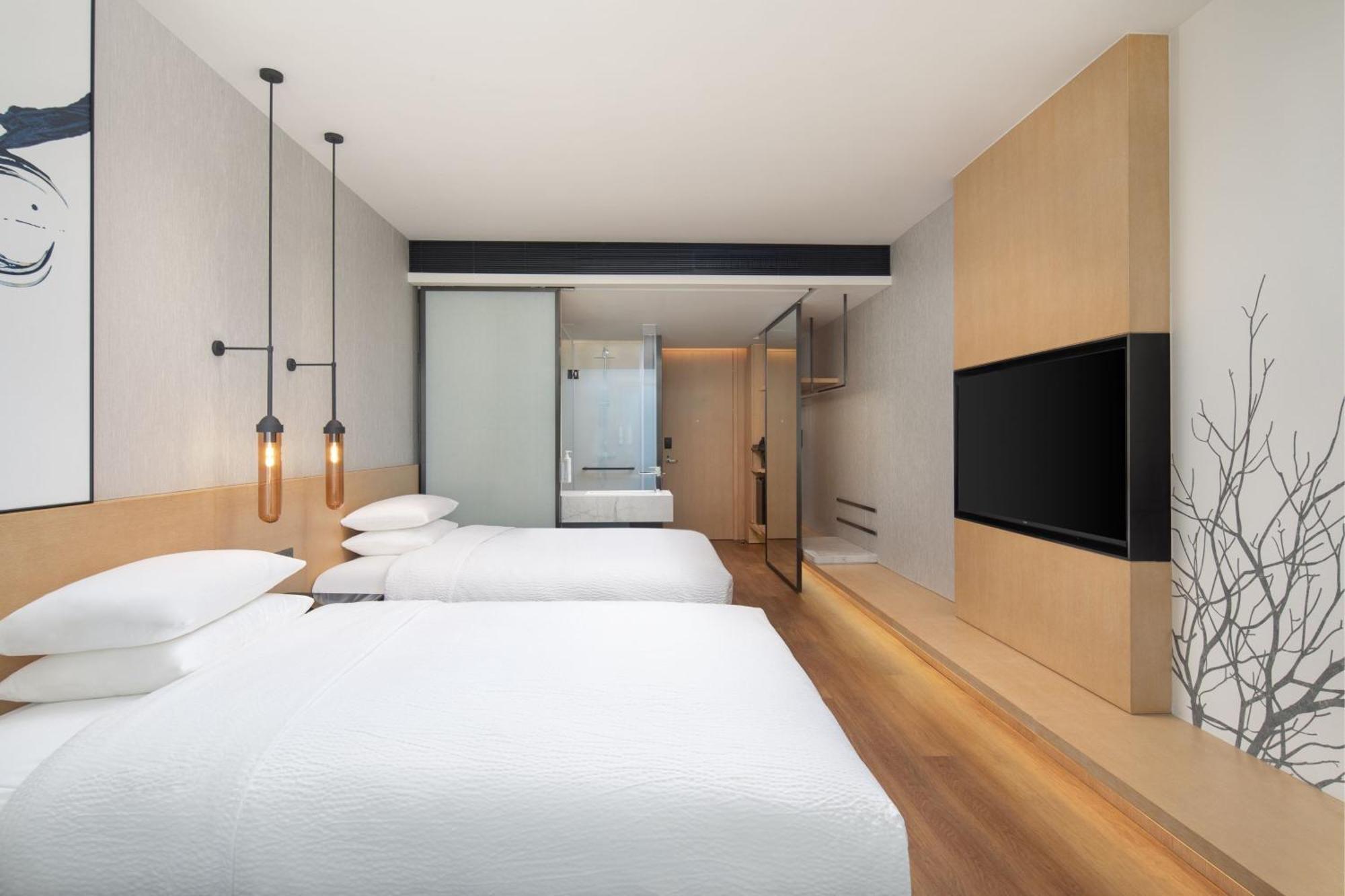 Hotel Fairfield By Marriott Lingang Special Area 4*