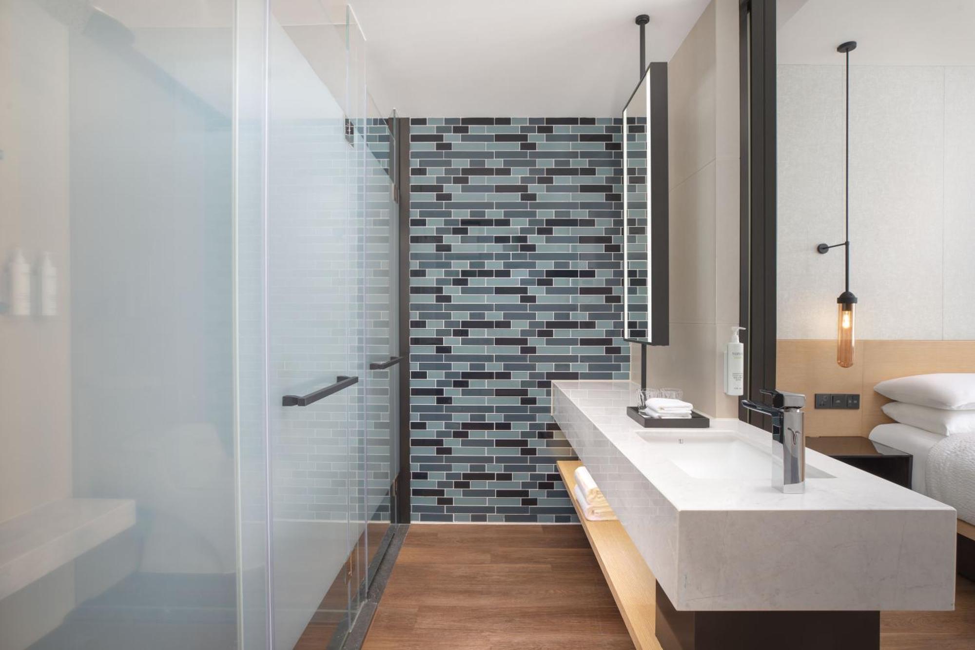 Fairfield By Marriott Lingang Special Area Hotel